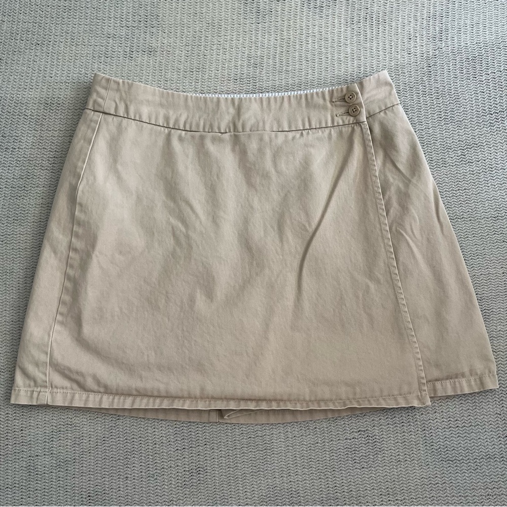 Tommy Hilfiger khaki skort